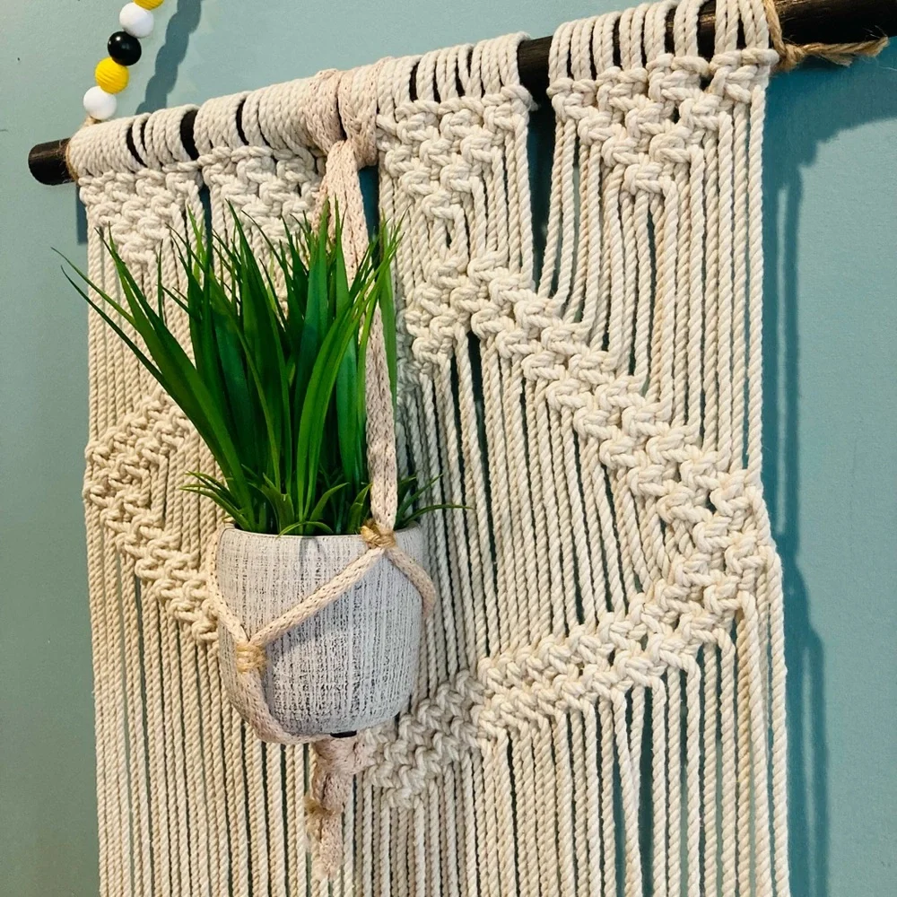NEW WALL MACRAME - Picture 3 of 7